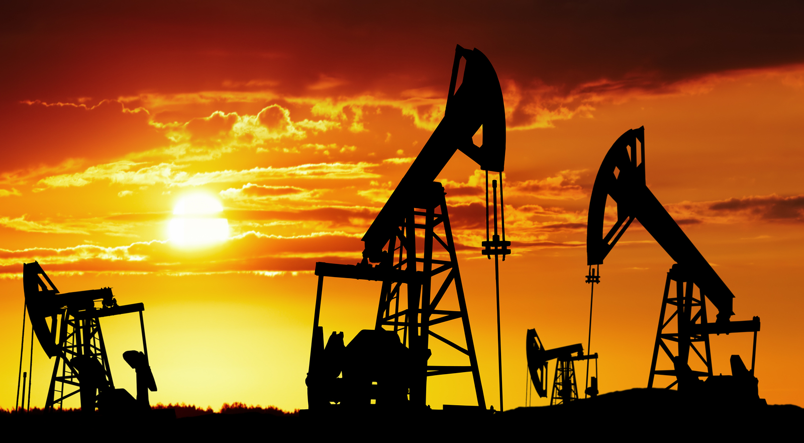 Il petrolio sale, come reagiscono i titoli energetici?