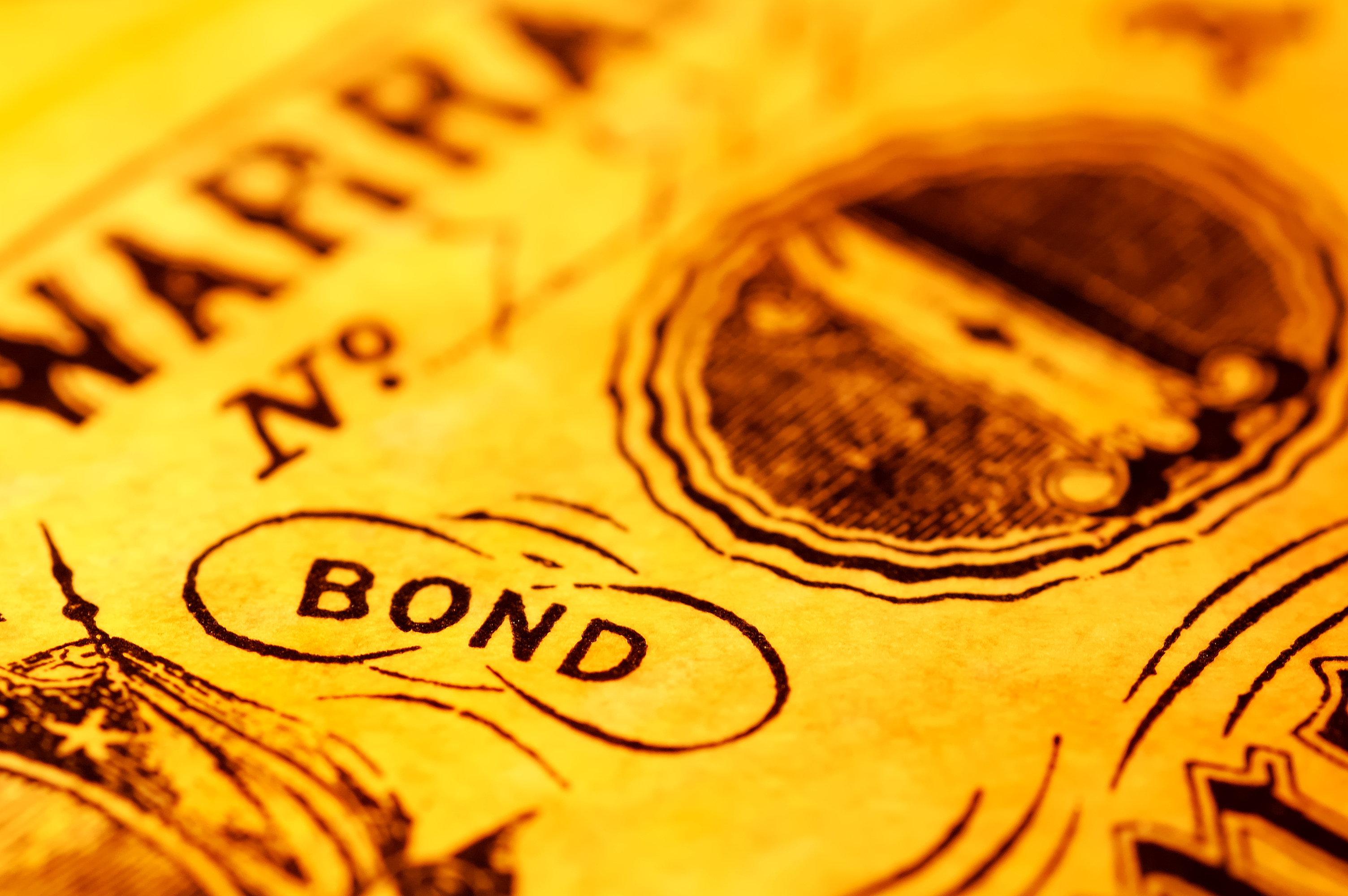 Tassi ai minimi, debiti alle stelle: come investiamo sul mondo bond?