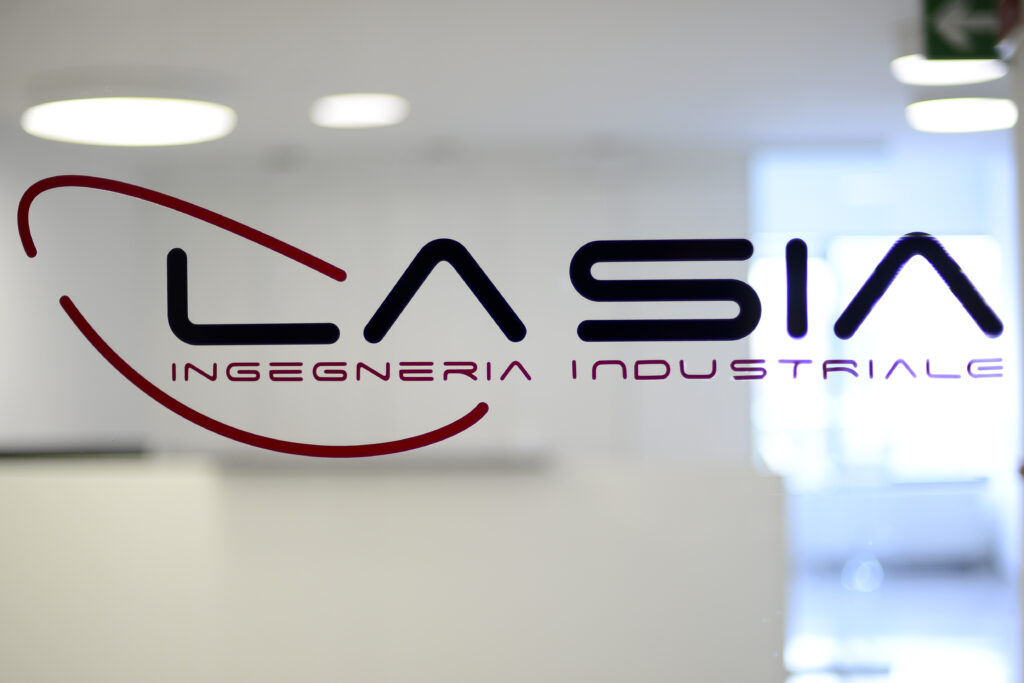 Report Engagement: La SIA